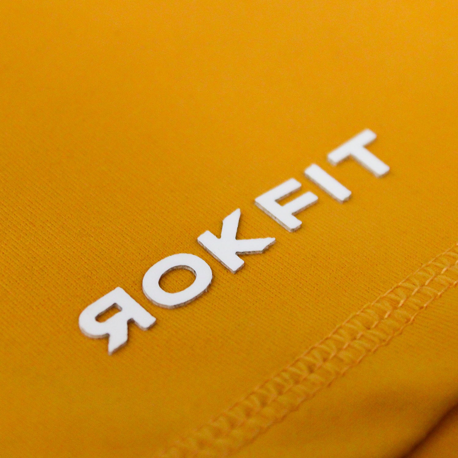 2.5" Booty Short - Gold