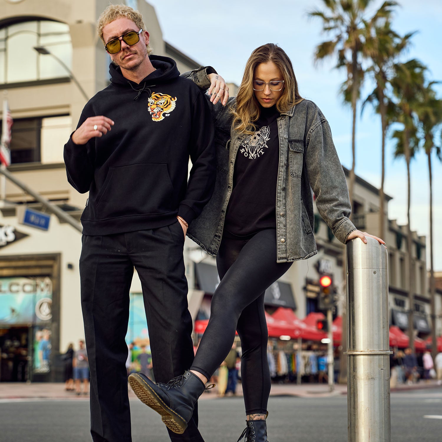 Female model outdoors wearing Night Out Leggings